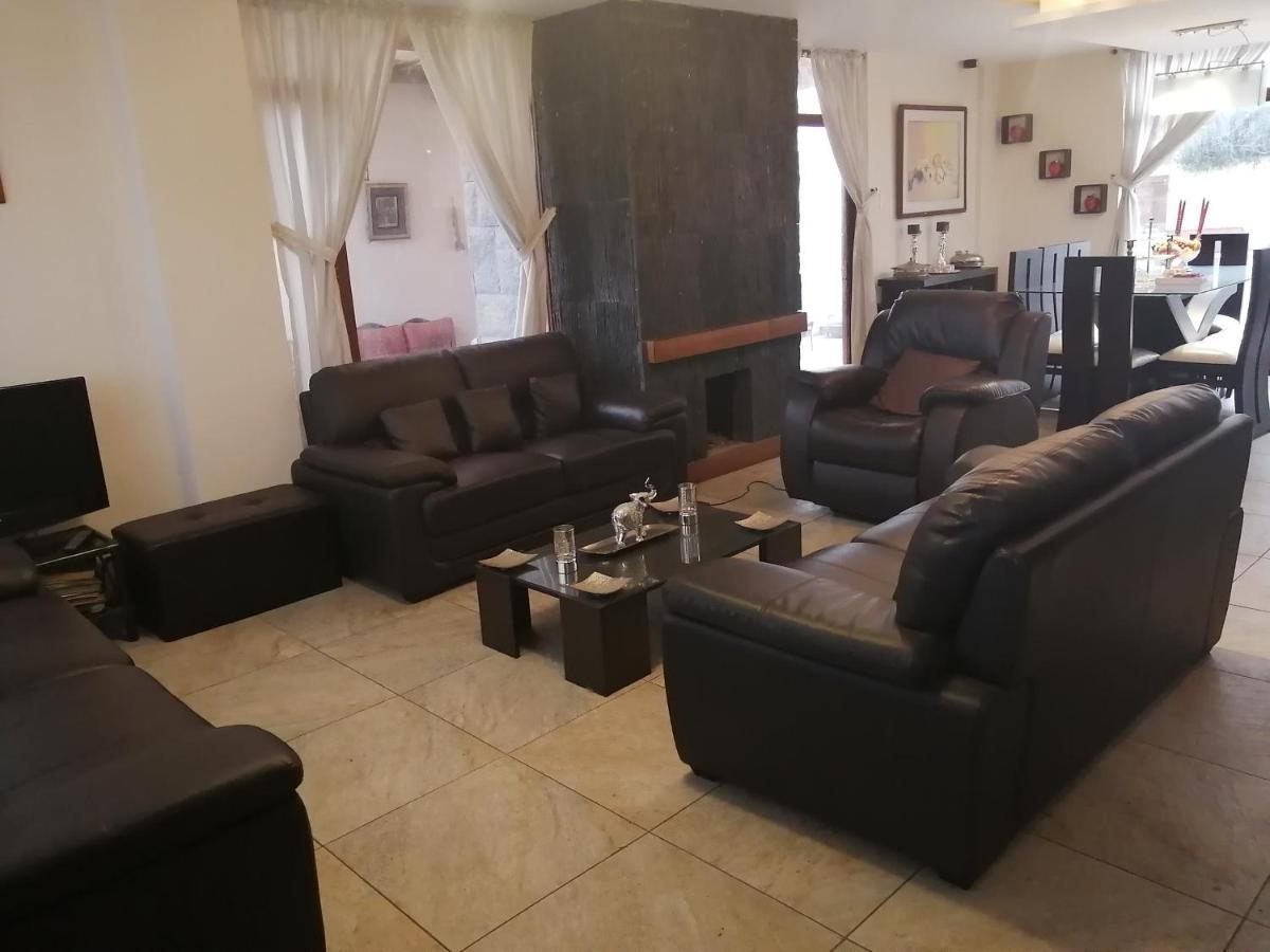 Fakali Homestay Quito Exterior foto